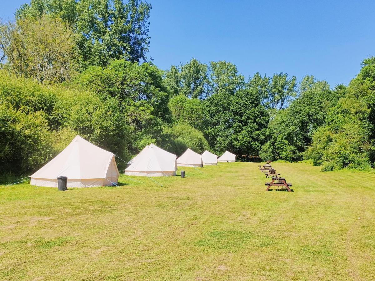 Battle Pods And Bells Glamping Hotel Exterior photo