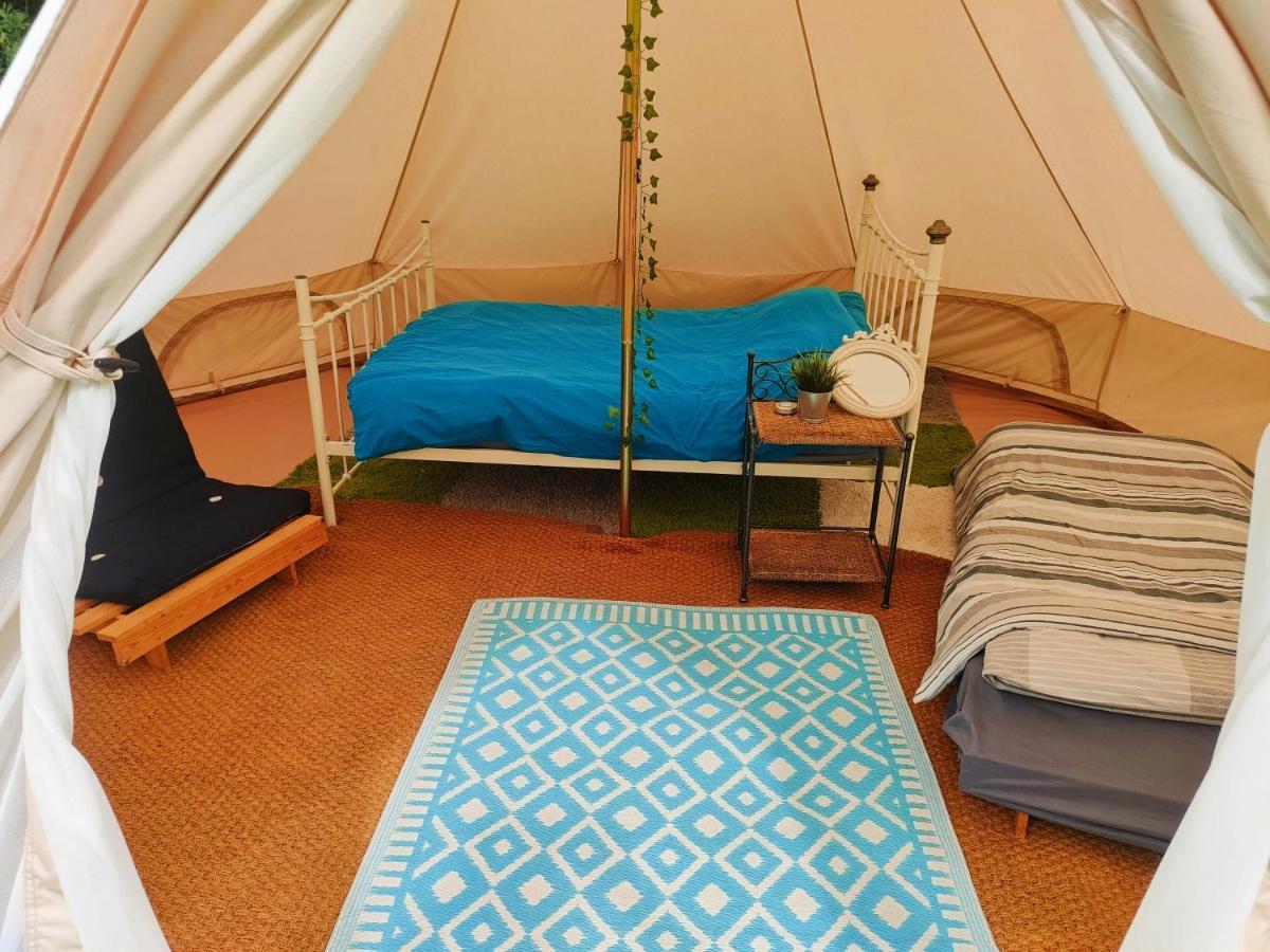 Battle Pods And Bells Glamping Hotel Exterior photo