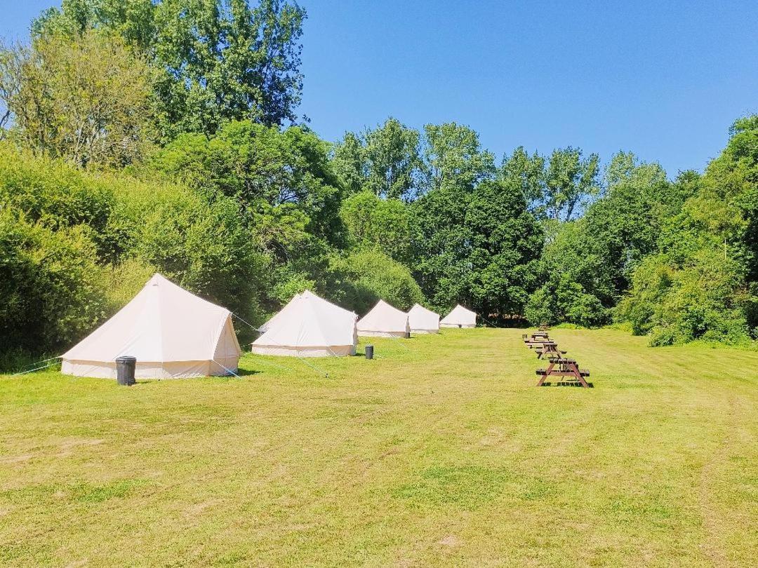 Battle Pods And Bells Glamping Hotel Exterior photo